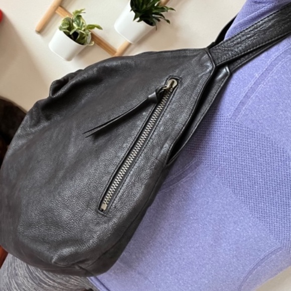 KOOKAI PARIS Leather Shoulder Tote Bag - Picture 1 of 7